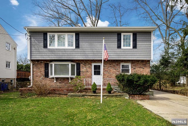 71 Franklin Street Unit: B