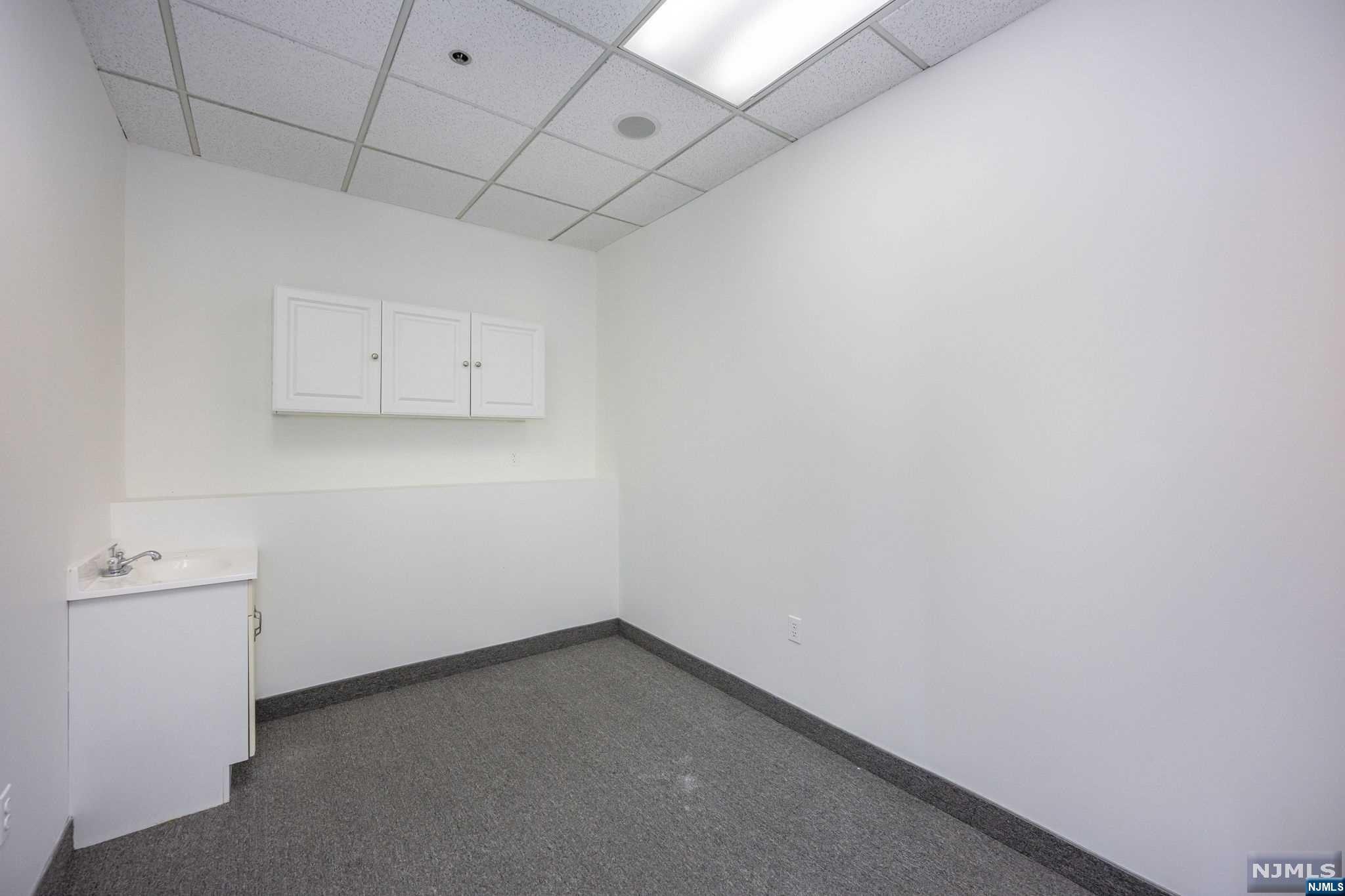 125 Washington Avenue Unit: 4