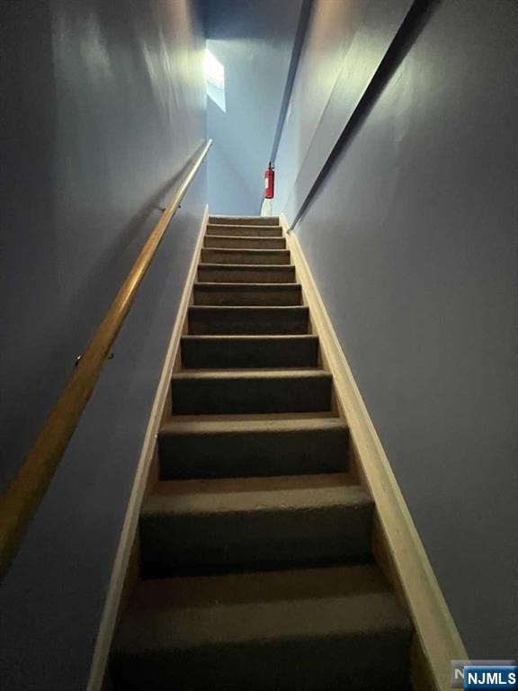 40 Tillman Street Unit: 2nd FLOOR