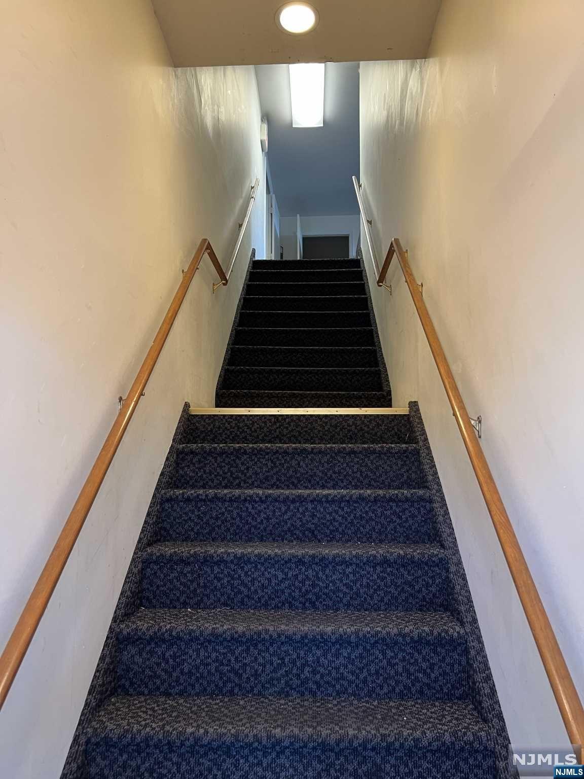 40 Tillman Street Unit: 2nd FLOOR