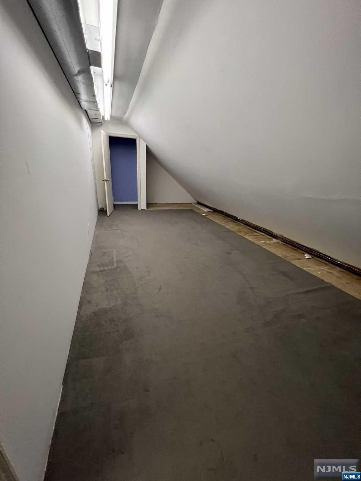 40 Tillman Street Unit: 2nd FLOOR