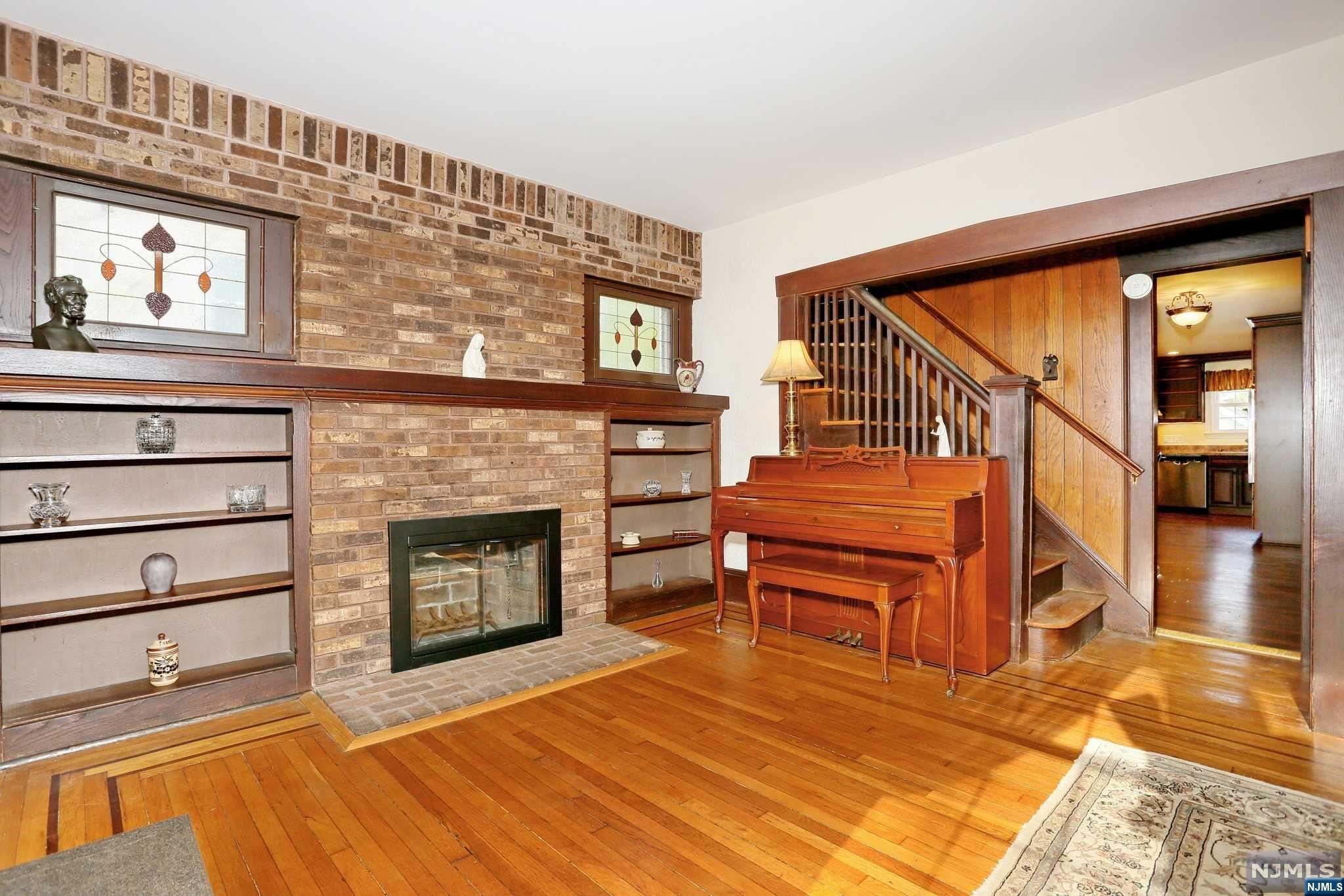 128 Glenwood Avenue