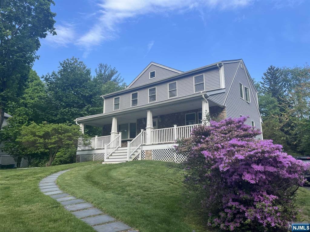89 Chestnut Street