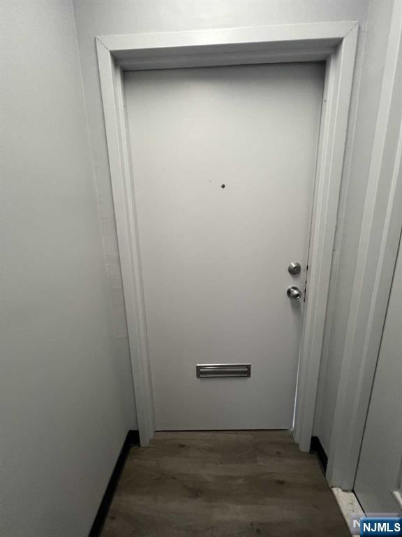 24 W Plaza 2 Rear