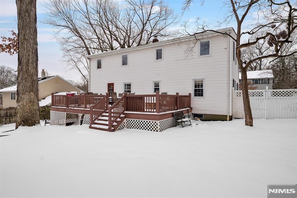 20 Euclid Avenue