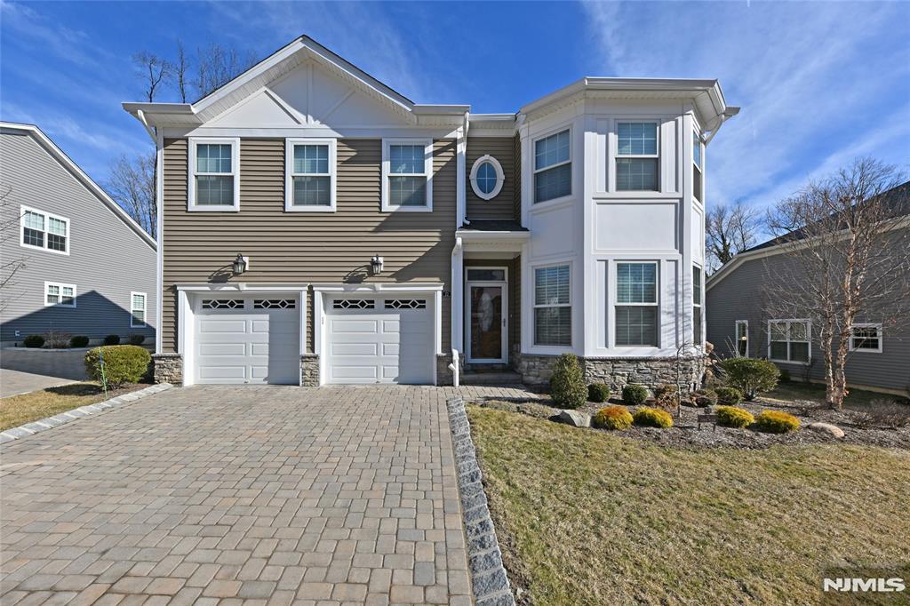 22 Arden Place