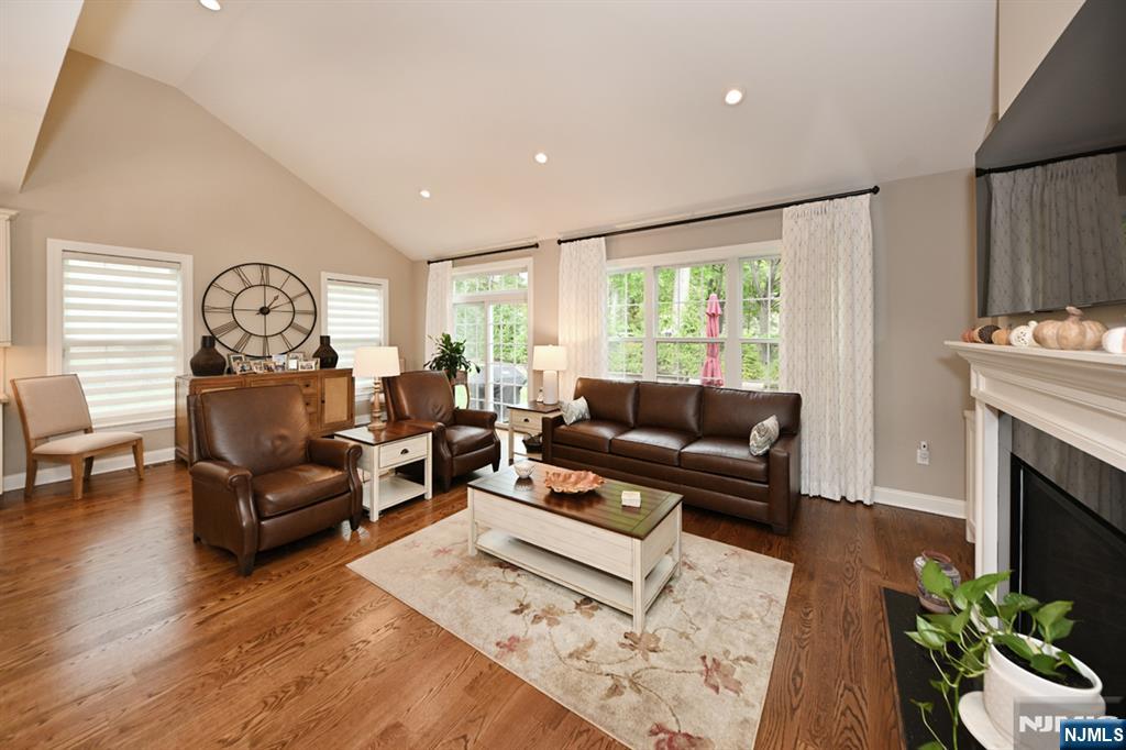 23 Arden Place