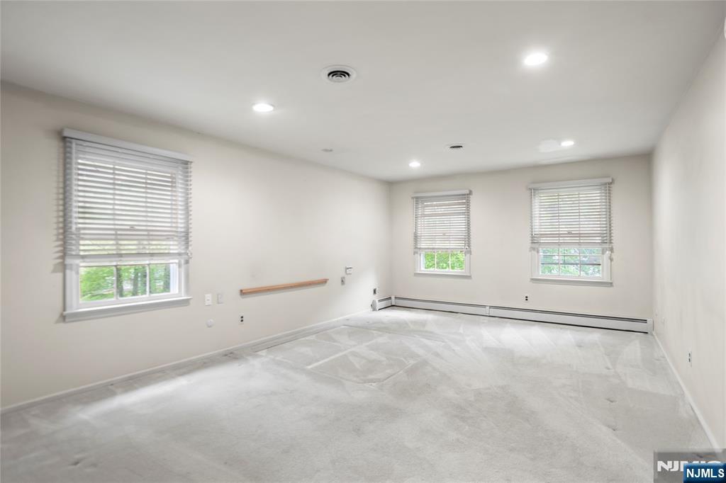 206 Goodell Court