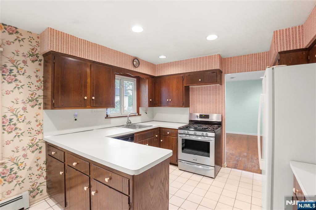 206 Goodell Court