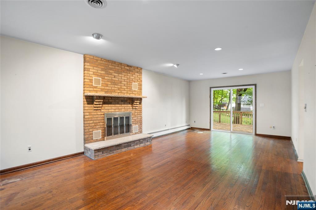 206 Goodell Court