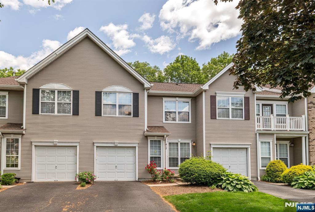 412 Green Mountain Road