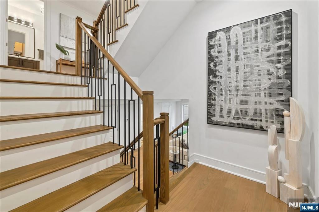 110 Mason Court 2H