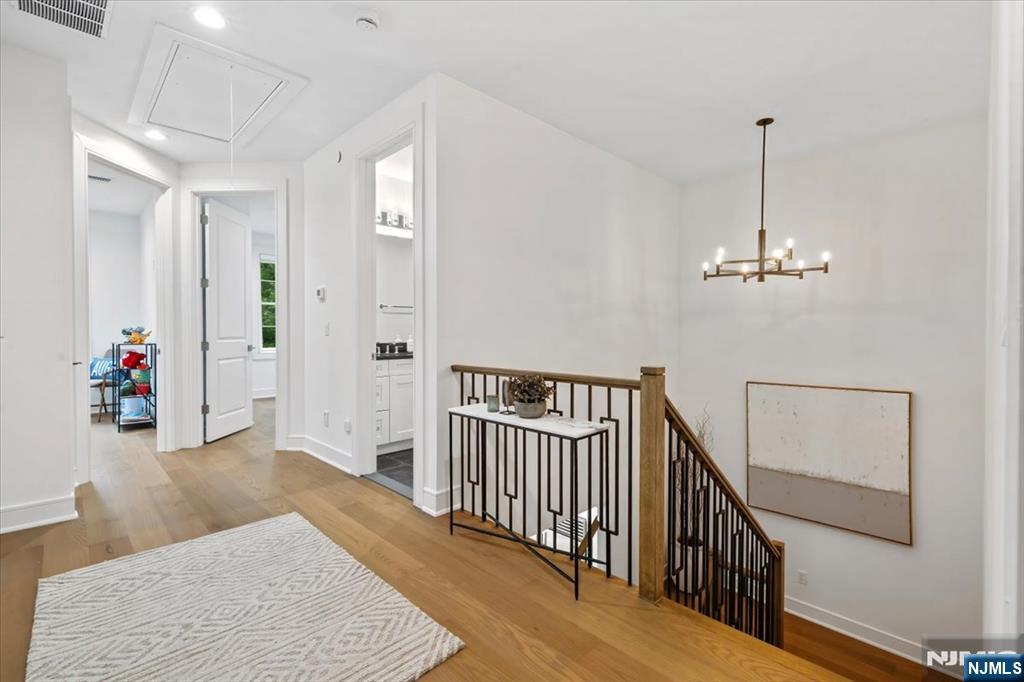 110 Mason Court 2H