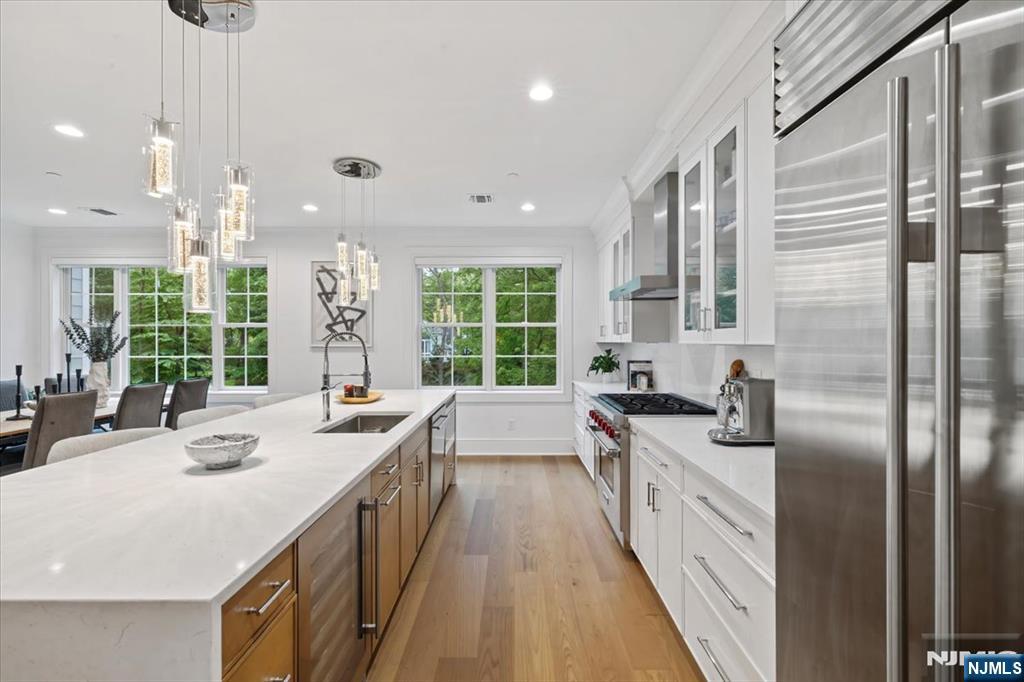 110 Mason Court 2H