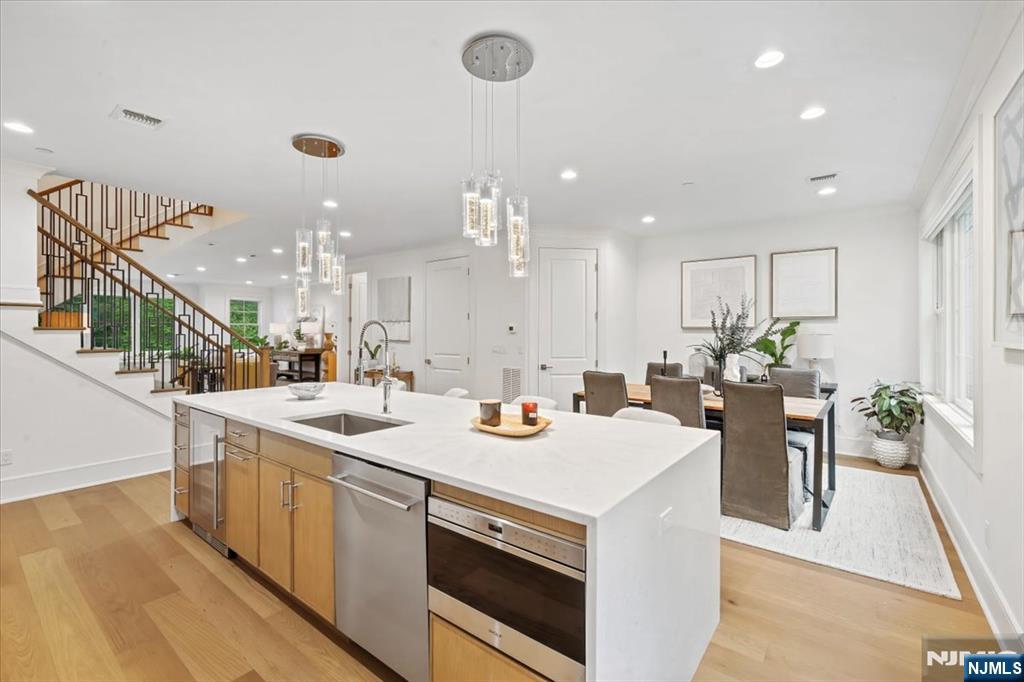 110 Mason Court 2H