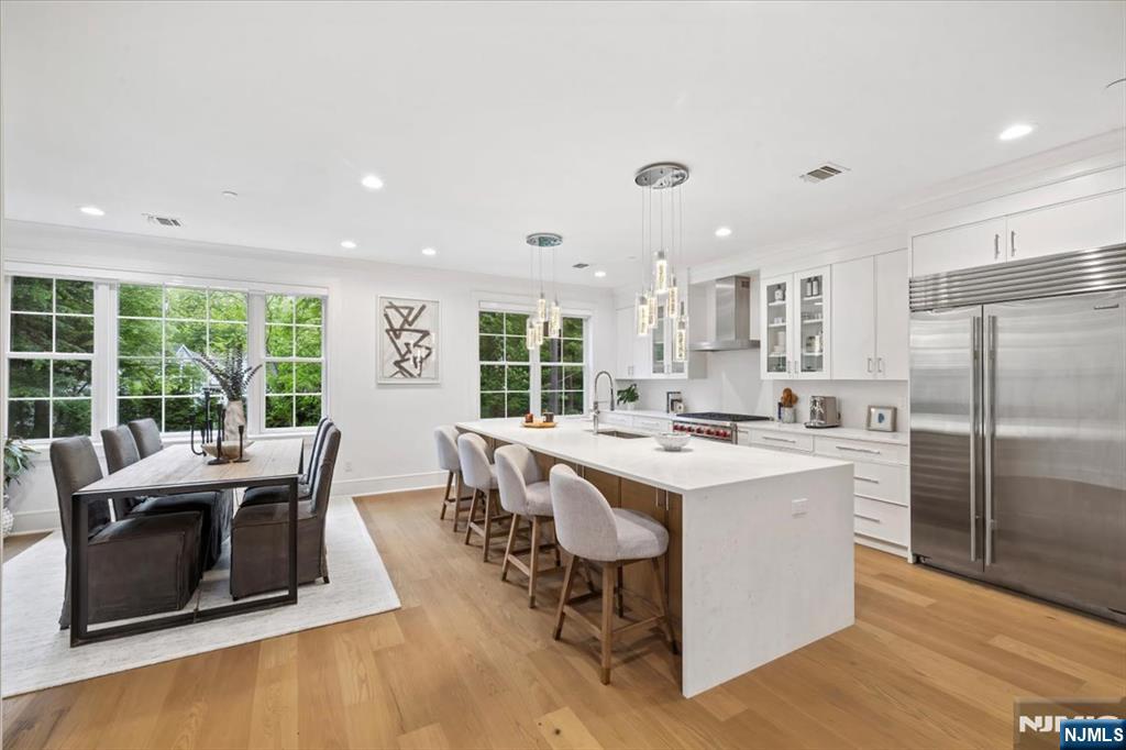 110 Mason Court 2H