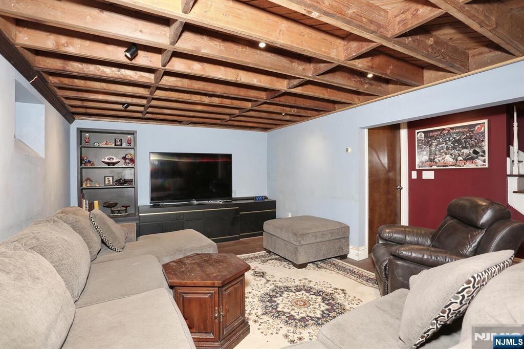 5 Brookview Terrace