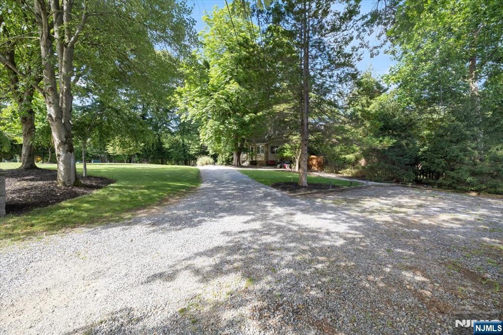 800 Rivervale Road