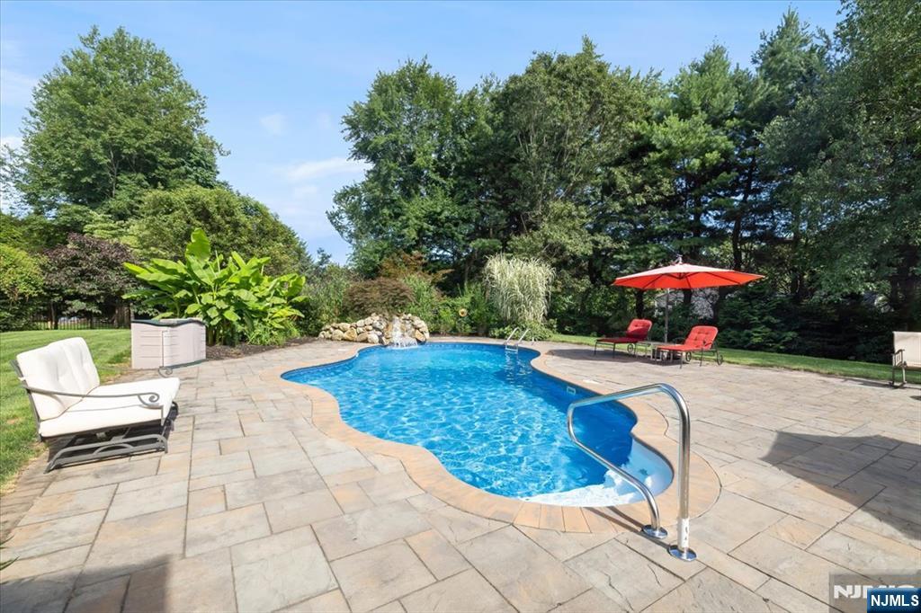 800 Rivervale Road