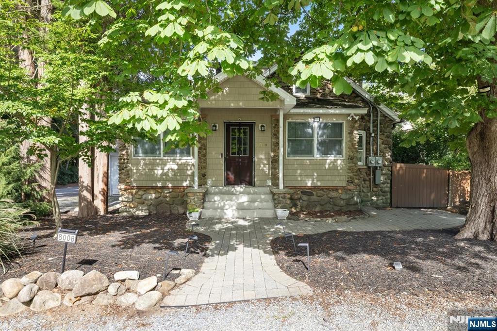 800 Rivervale Road