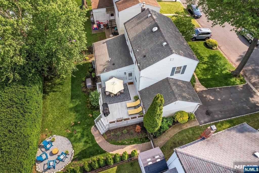 101 Hillcrest Drive