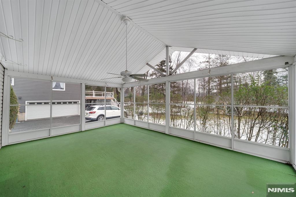12 W Maple Avenue