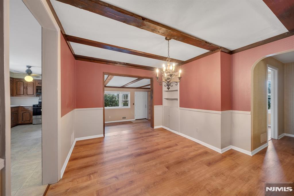 12 W Maple Avenue
