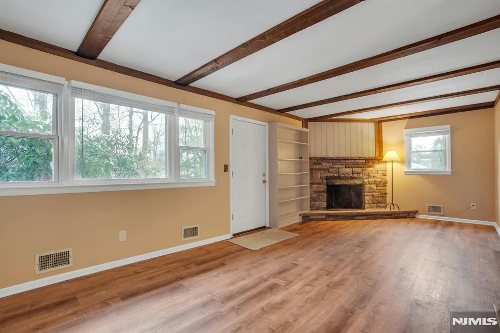 12 W Maple Avenue
