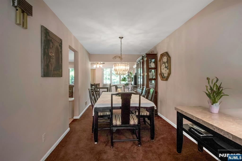 42 Lohs Place