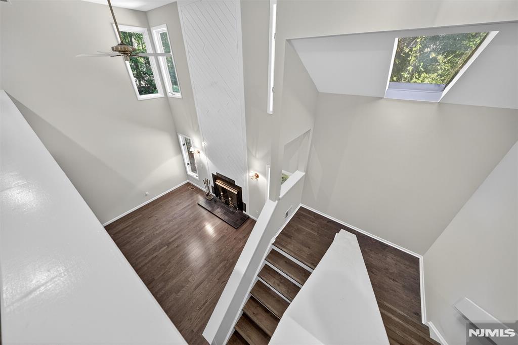 14 Bayard Lane