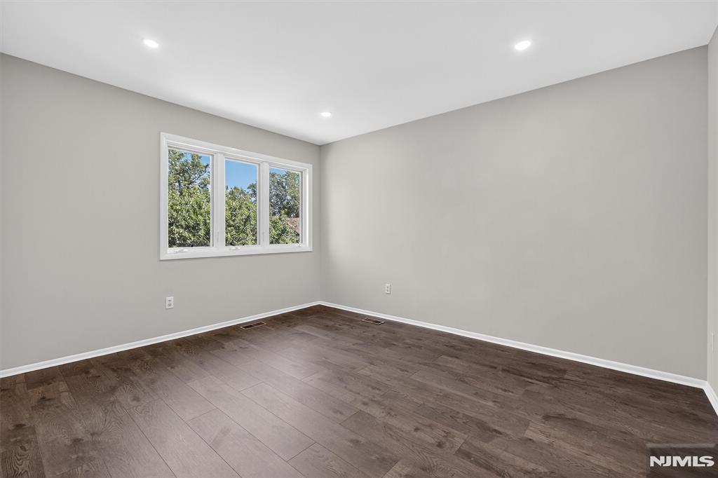 14 Bayard Lane