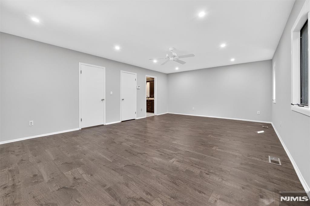 14 Bayard Lane