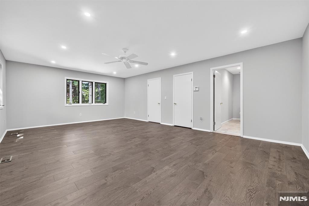14 Bayard Lane