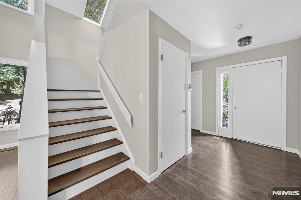 14 Bayard Lane