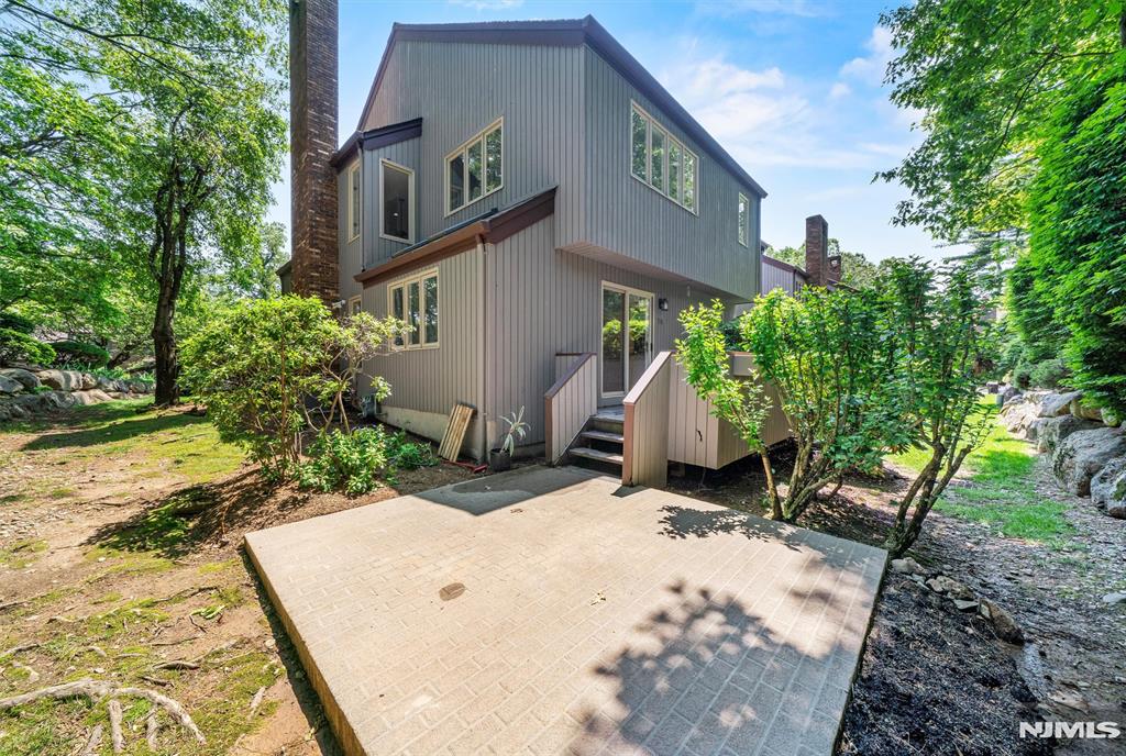 14 Bayard Lane
