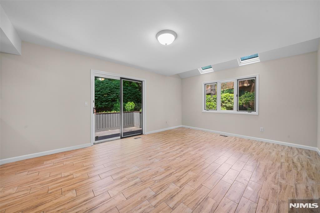 14 Bayard Lane