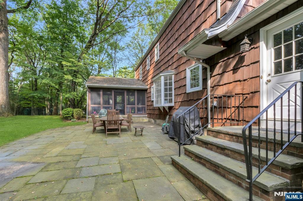 7 Frasco Lane