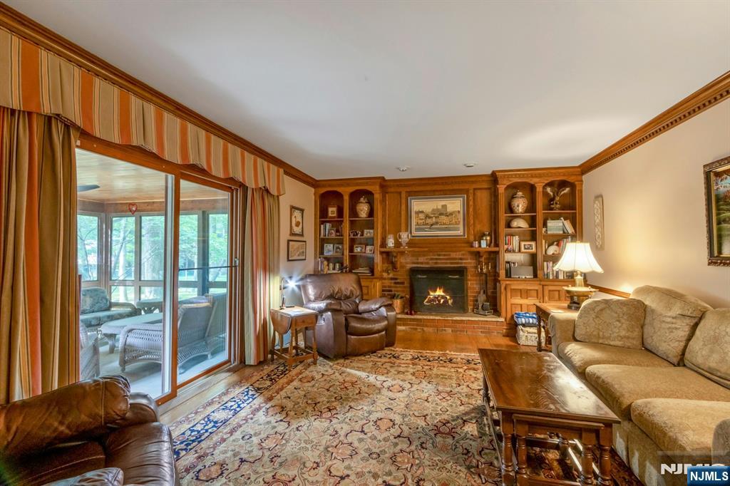 7 Frasco Lane