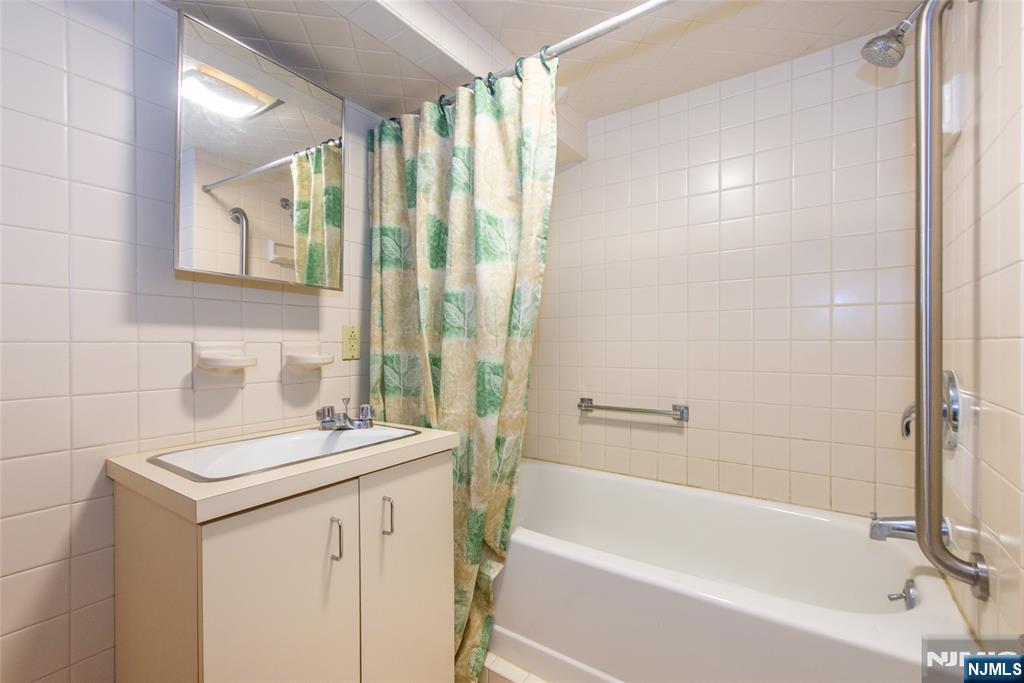 141 Lexington Avenue