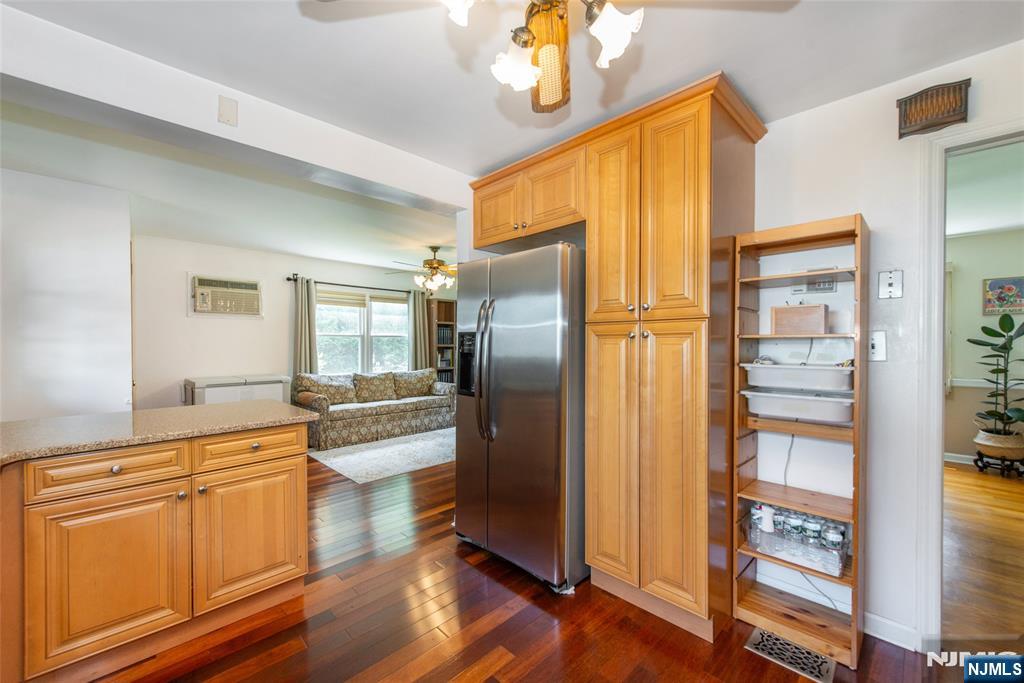 141 Lexington Avenue