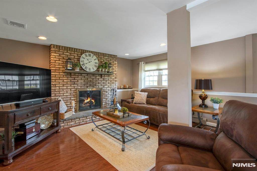 122 Royal Drive