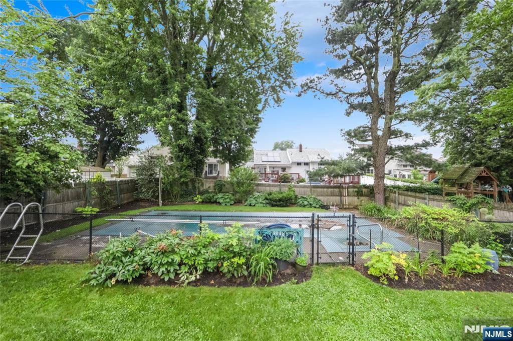 28 Urma Place