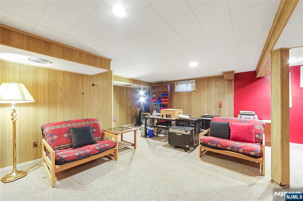 28 Urma Place