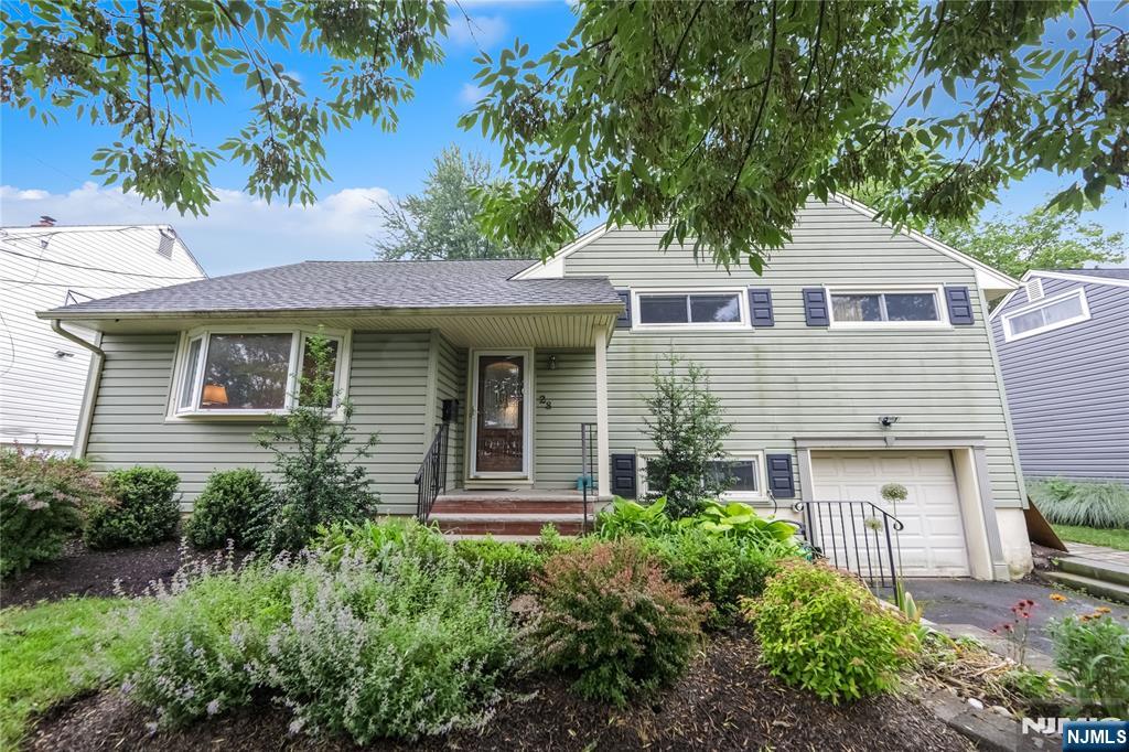 28 Urma Place