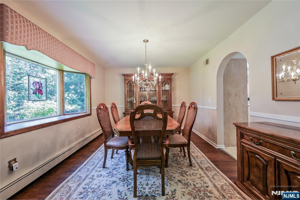 13 Heritage Road
