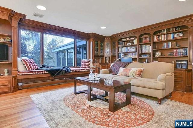 21 Midvale Mountain Road