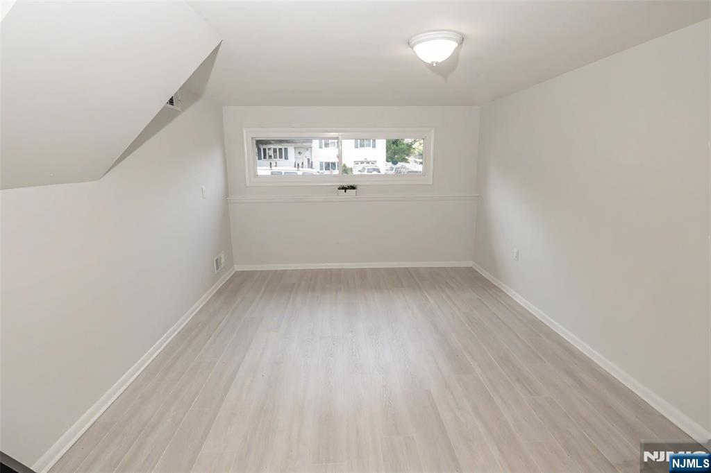 21 Valley Brook Drive