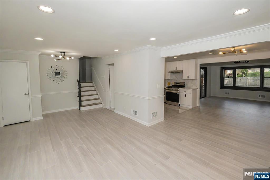 21 Valley Brook Drive