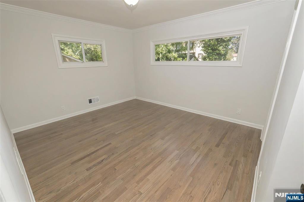 21 Valley Brook Drive