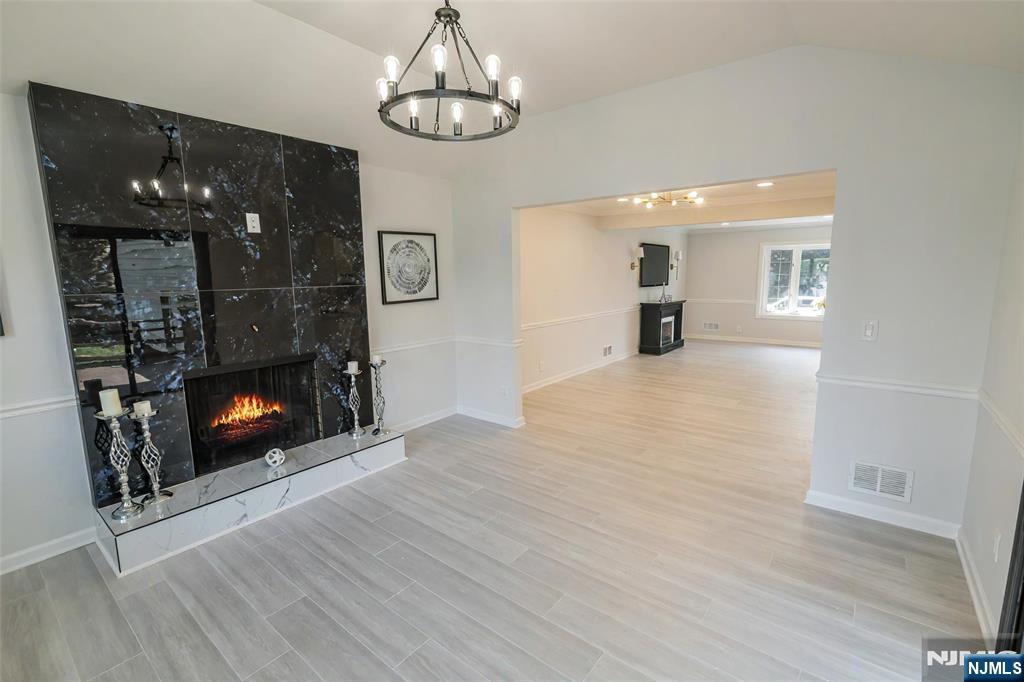 21 Valley Brook Drive